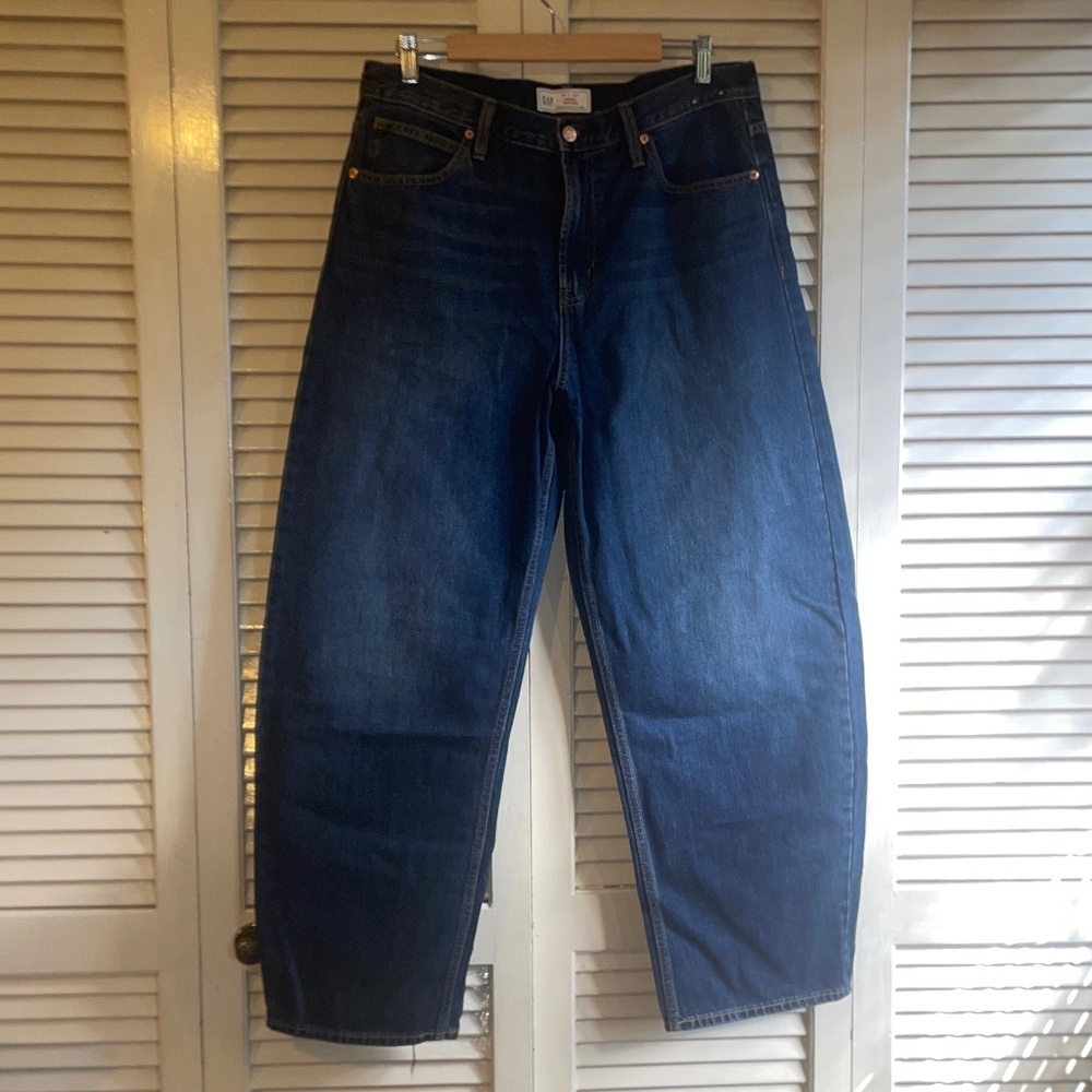 GAP High Rise Barrel Jeans